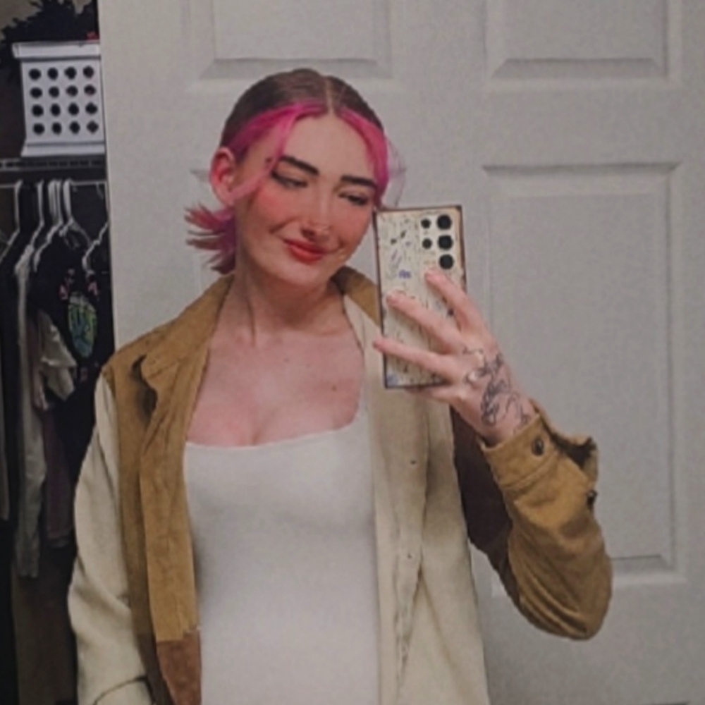 Meet your Posher, Adrieanah